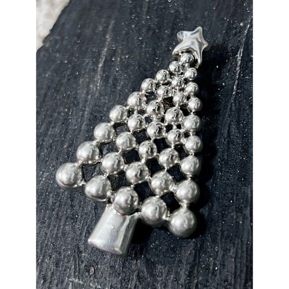 Vintage Silver Christmas Tree Pendant, Brooch, Ornament – Holiday Jewelry - Picture 2 of 5